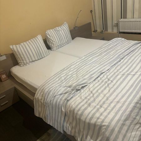 Apartment For Rent Brussels Luaran gambar